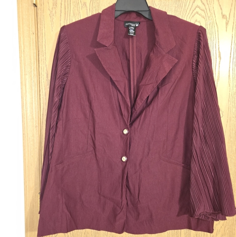 Women's Burgundy Blazer